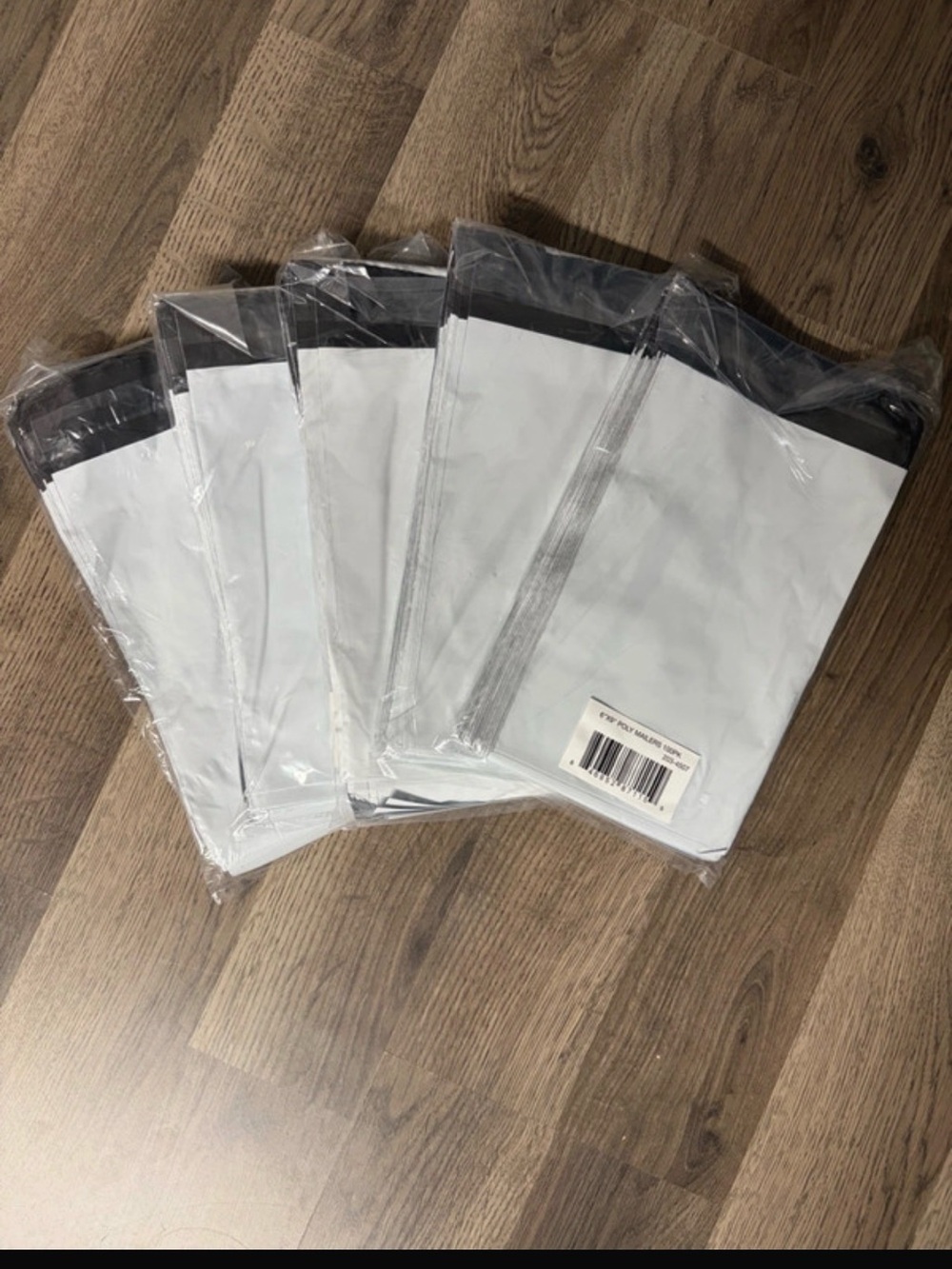 Poly mailers bundle Of 50 Units 6” x 9” Material: PE (Polyethylene) - Picture 3 of 16